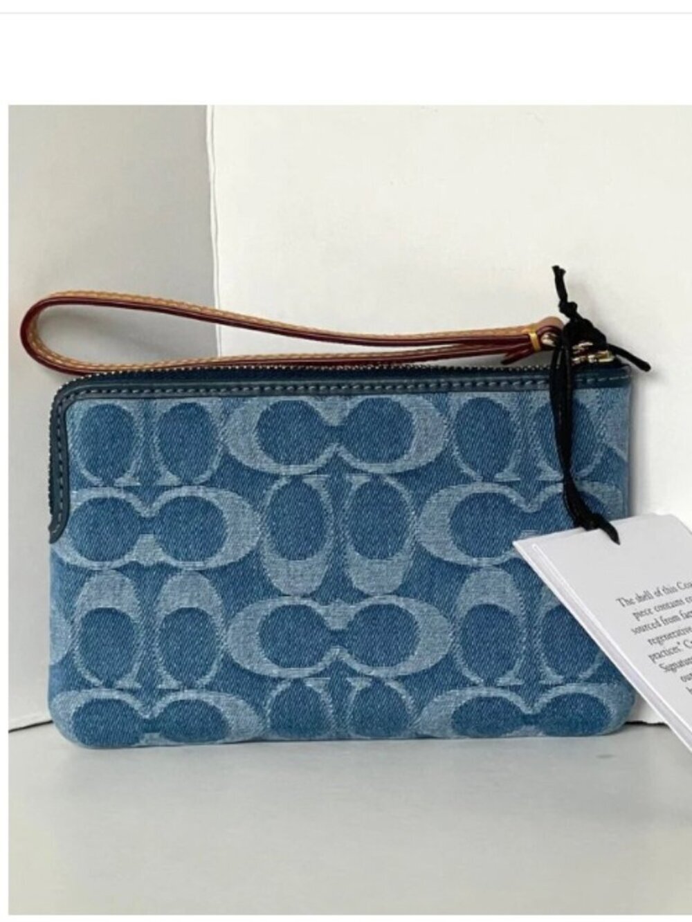 Coach Corner Zip Wristlet Blue Signature Denim Leather Wallet CDF26 - Picture 2 of 9